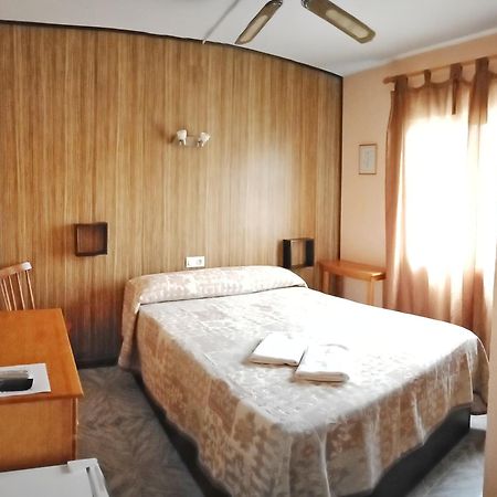 Hostal Cristina Дения Екстериор снимка
