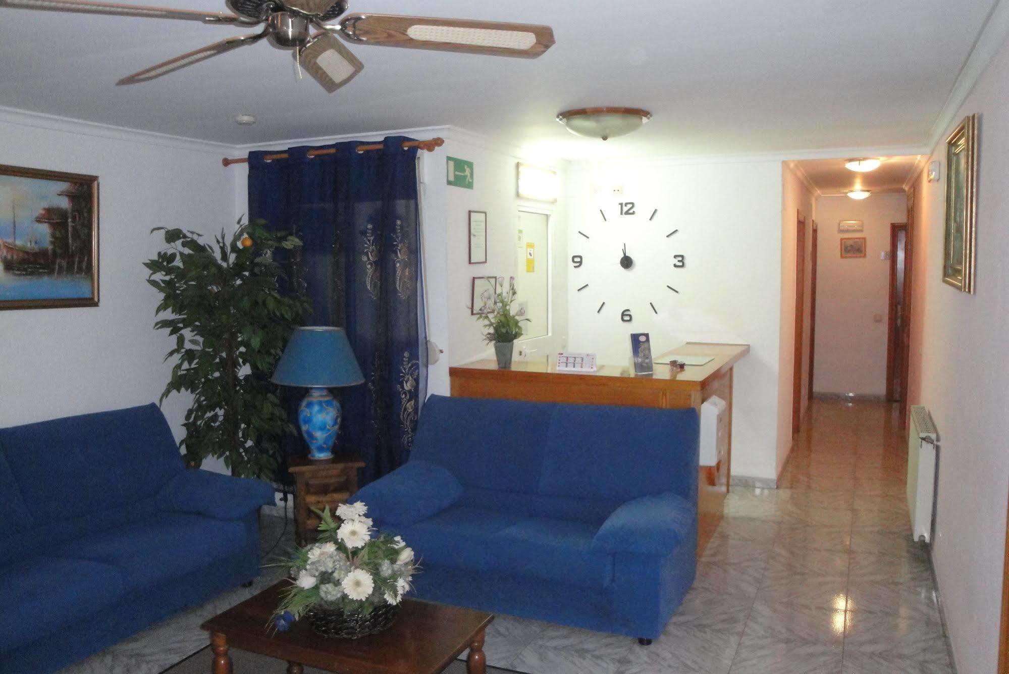 Hostal Cristina Дения Екстериор снимка