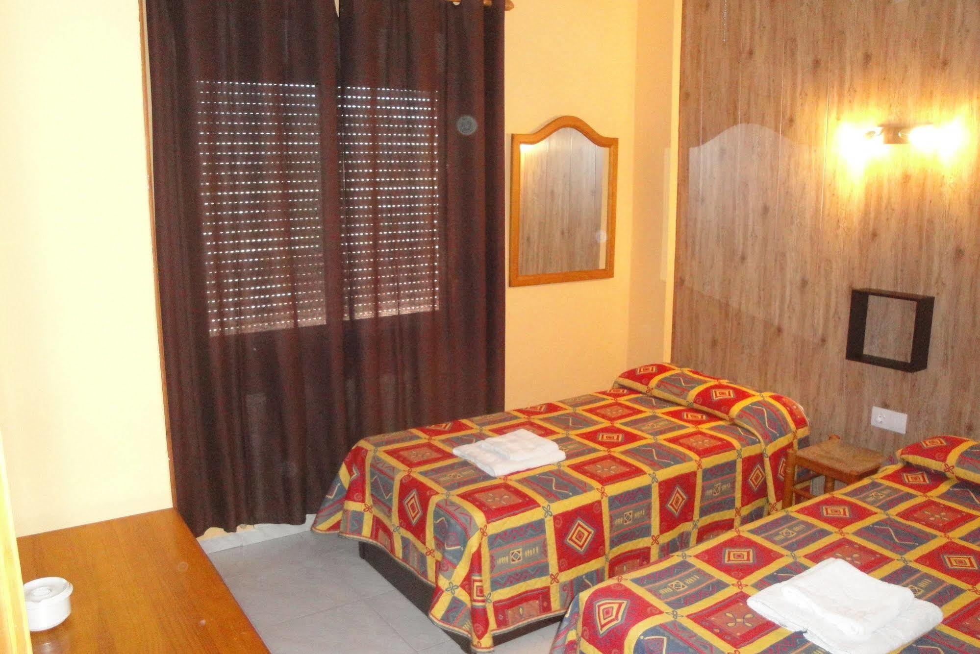 Hostal Cristina Дения Екстериор снимка
